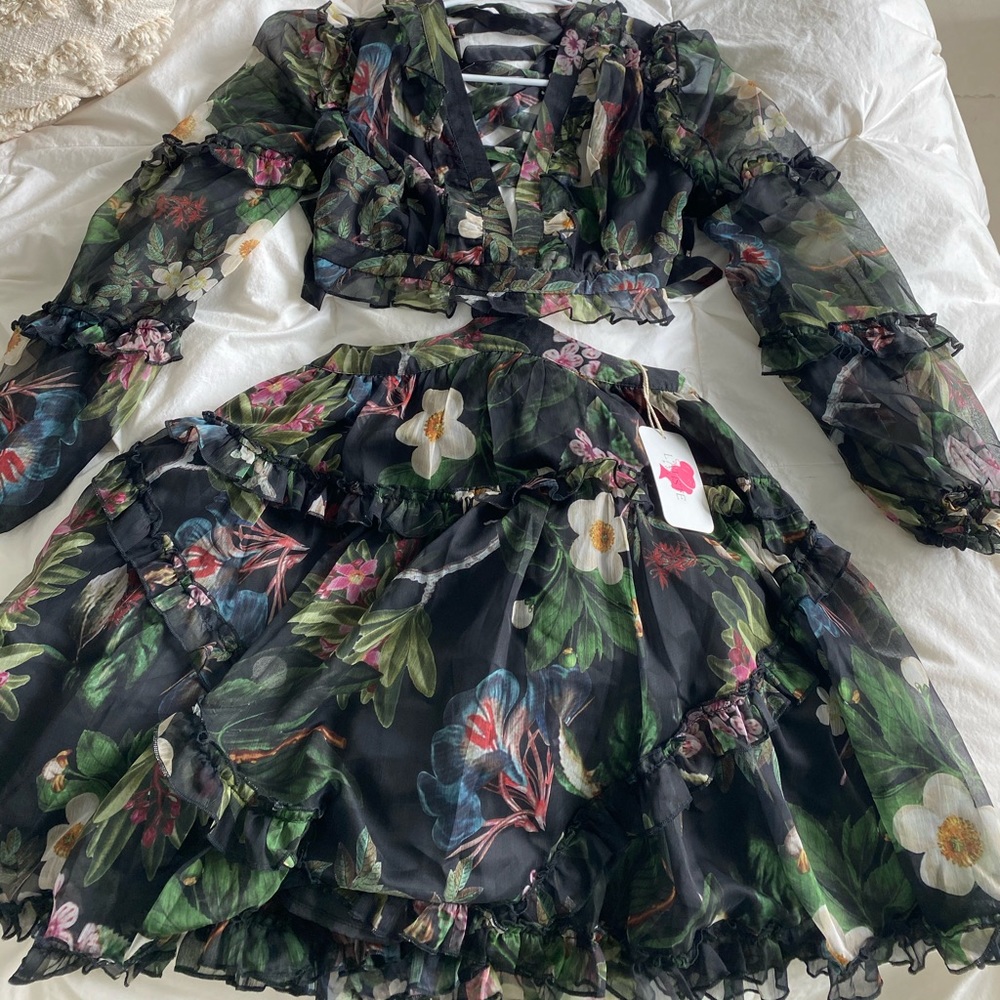 Cut out dress never worn! Size M